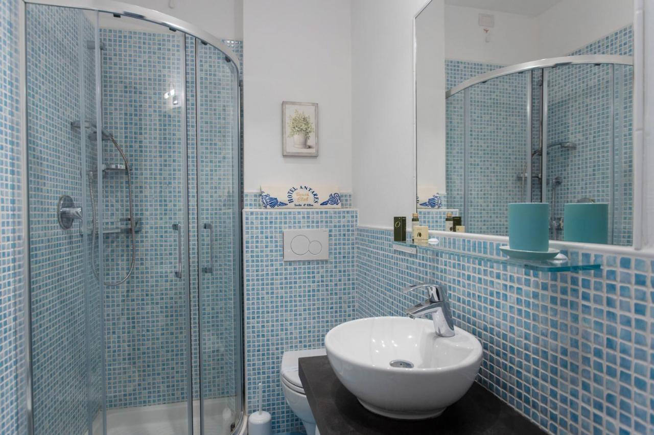 Hotel Antares Каполивери Екстериор снимка